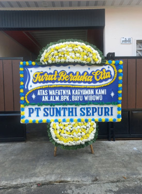 Papan Bunga Duka di Niela