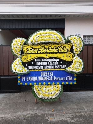 Papan Bunga Duka di Niela